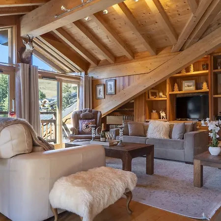 Superbe Triplex De 200 M.c. - Vue Sur La Saulire Et Les Pistes De Moriond Apartment Courchevel